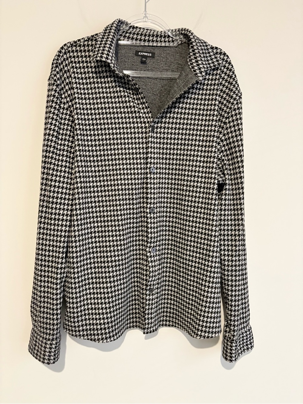 Express houndstooth sweater button front Shacket black white men’s size XL
